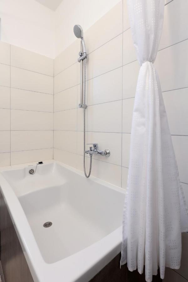 Blue Sunrise Apartment Врси Экстерьер фото